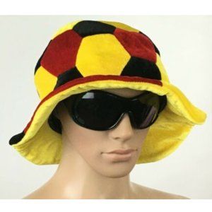 Belgium Unisex Honeycomb Fluffy Bucket Hat NWOT